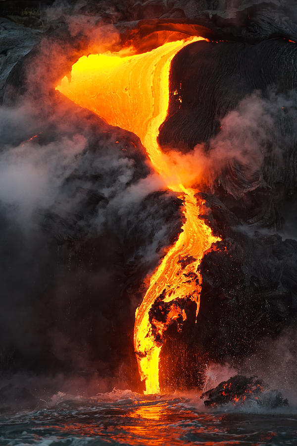 Lava flow in Hawaii Photograph by Johan Elzenga