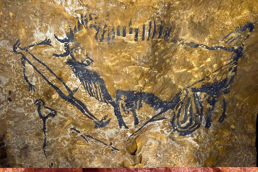 Le Thot replica of Lascaux cave painting Photograph by Science Photo Library