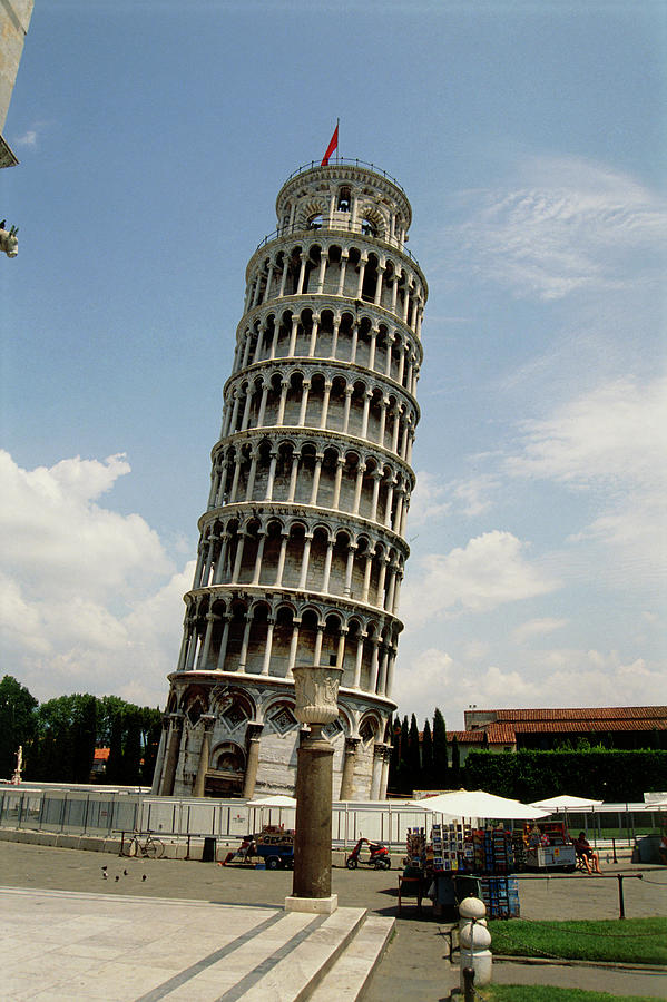 Leaning Tower Of Pisa Photograph by Tony Craddock/science Photo Library