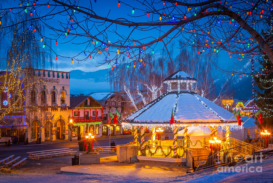 Christmas Photograph - Leavenworth Gazebo by Inge Johnsson