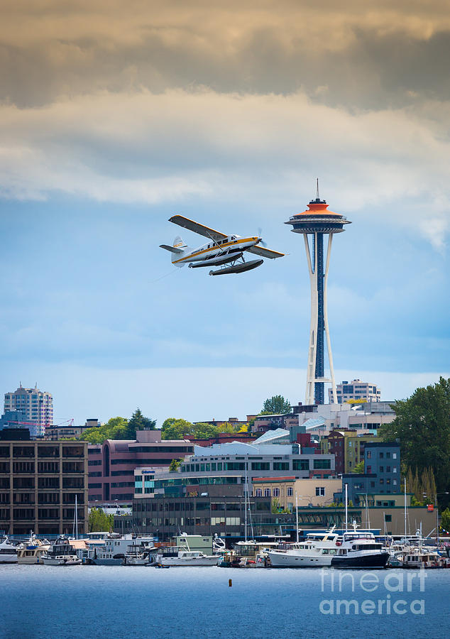 Seattle Photograph - Leaving Seattle by Inge Johnsson