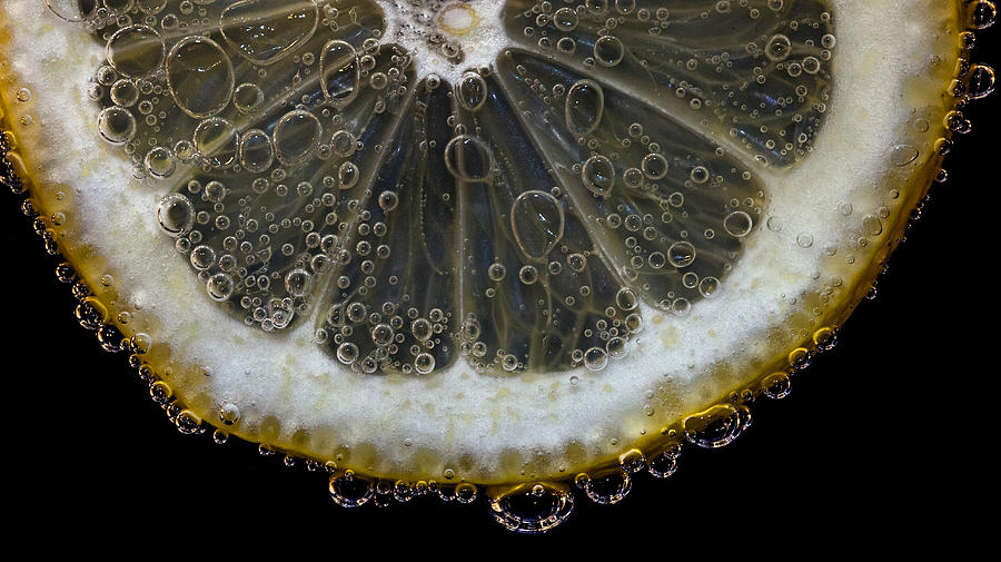 Lemon Sparkle Photograph by Jerry Gammon