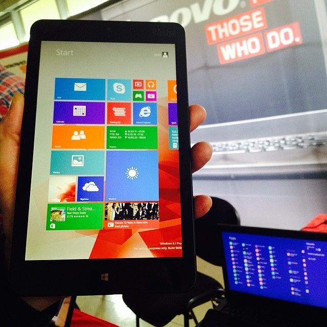 Itexpo Photograph - Lenovo Thinkpad 8 Tablet S Windows 8.1 by Branislav Rac