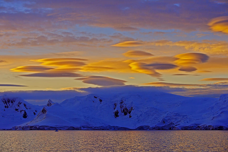 Lenticular Clouds Photograph by Tony Beck