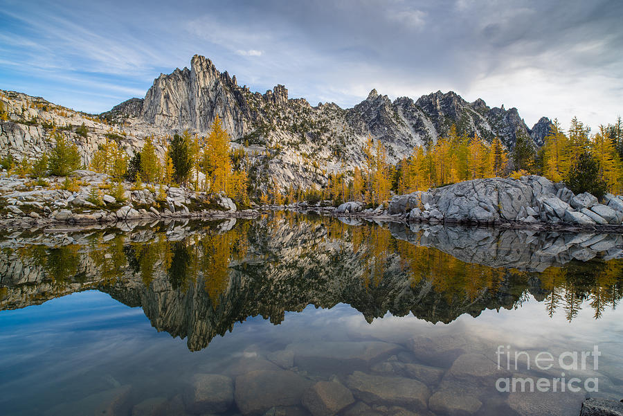 Leprechaun Lake Larches and Prusik Peak Photograph by Mike Reid