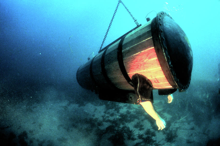 Lethbridge's Diving Machine Photograph by Oar/national Undersea