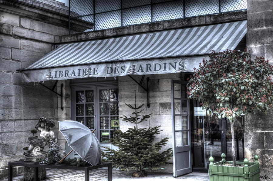 Librairie Des Jardins Photograph by Evie Carrier