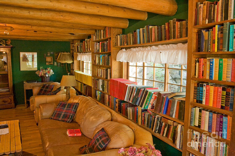Library in the Bald Pate Inn Photograph by Fred Stearns