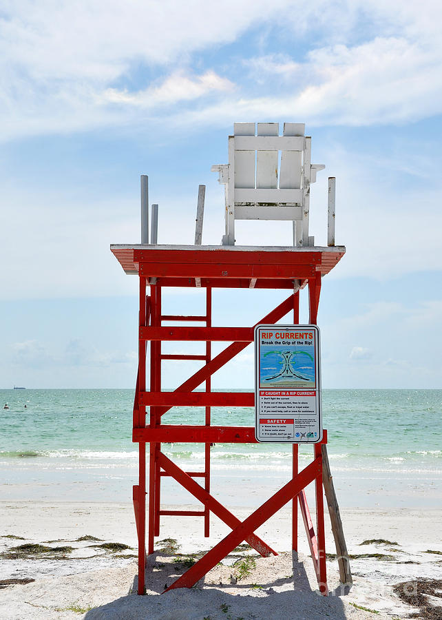 Life Guard Station Photograph by Joanne McCurry