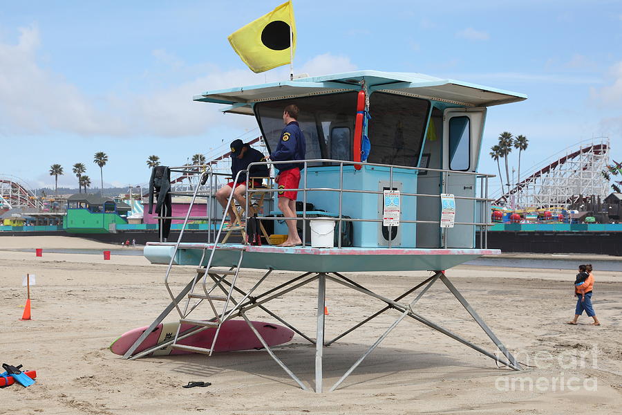 Lifeguard Shack At The Santa Cruz Beach Boardwalk California