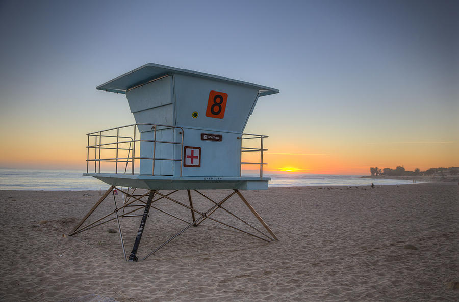 Lifeguard Shack Ventura Beach Photograph by Steve Gravano