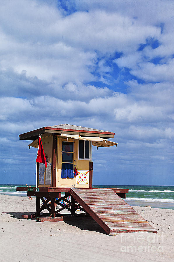 Lifeguard Station in Hollywood Florida Photograph by Terry Rowe