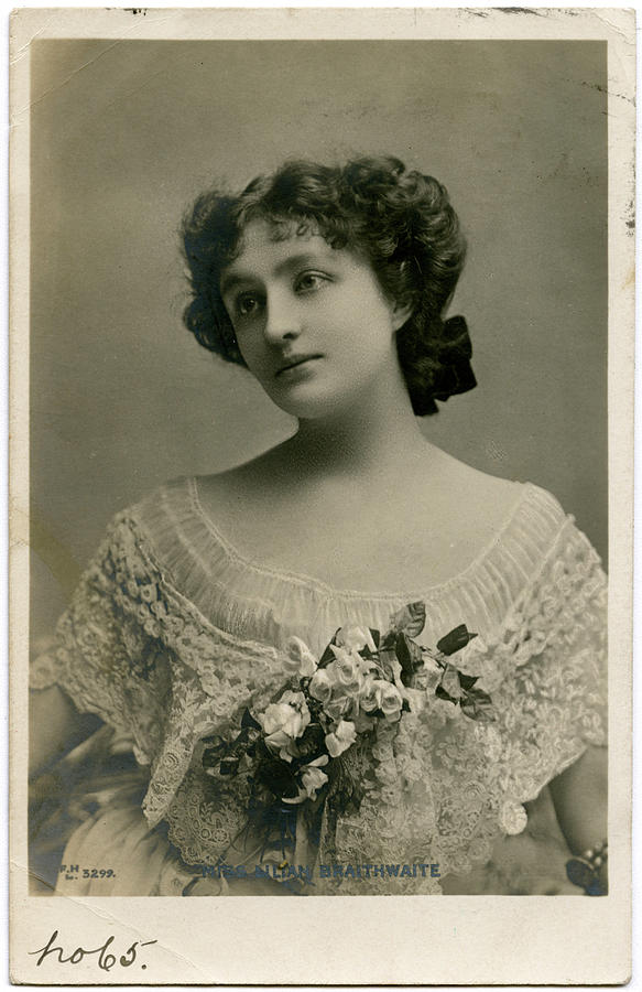 Lilian Braithwaite (1873 - 1948) Photograph By Mary Evans Picture 