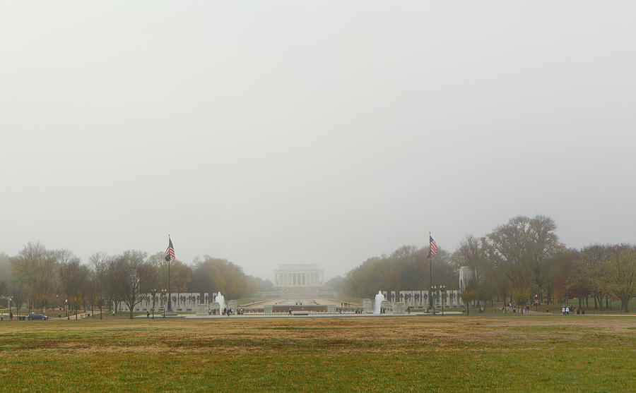 City Photograph - Lincoln Memorial and World War II Memorial - Washington DC - 01131 by DC Photographer