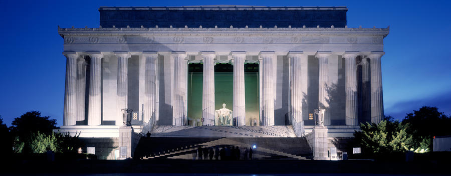 Lincoln Memorial At Dusk, Washington Photograph by Panoramic Images