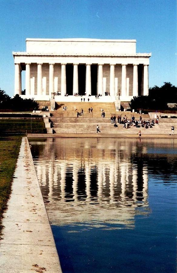 Lincoln Memorial Photograph by Daniel Thompson