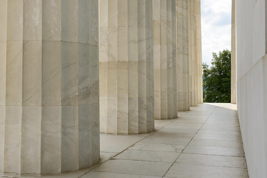Lincoln Memorial Pillars Photograph by Brandon Bourdages