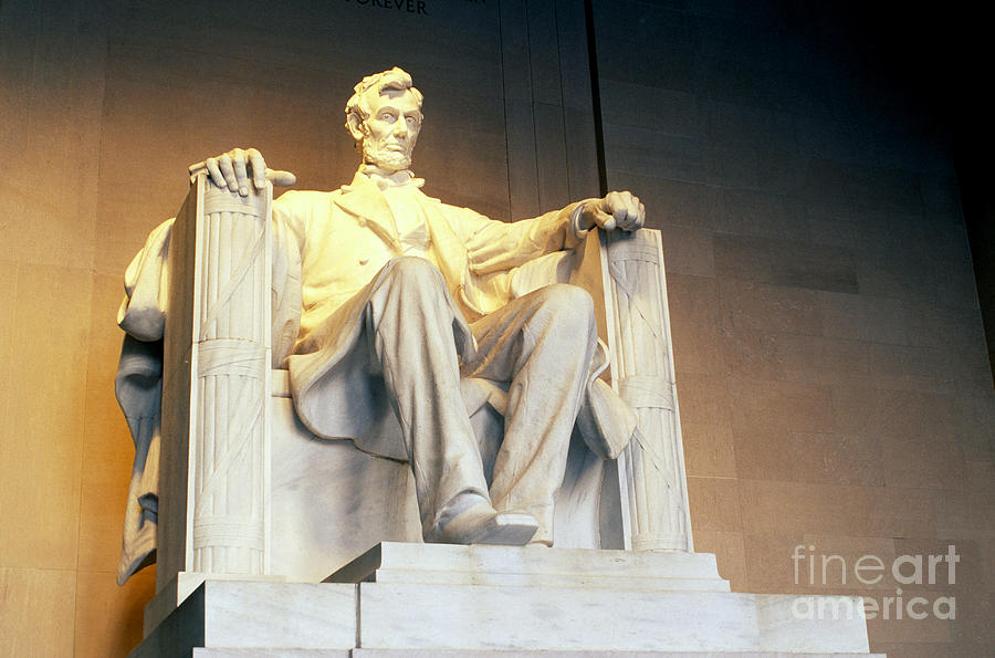 Lincoln Memorial in Washington Dc Photograph by George Ranalli