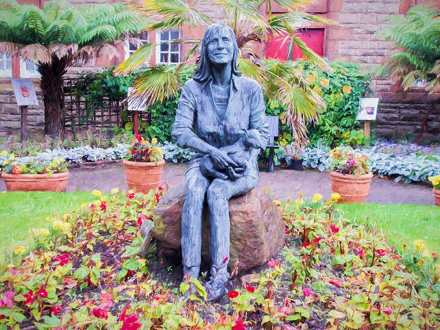 Linda McCartney Statue  Digital Art by Roy Pedersen
