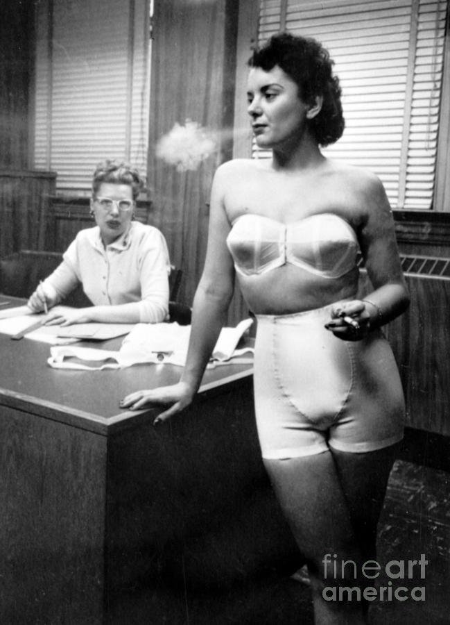 Clothing Photograph - Lingerie Model, 1949 by Science Source