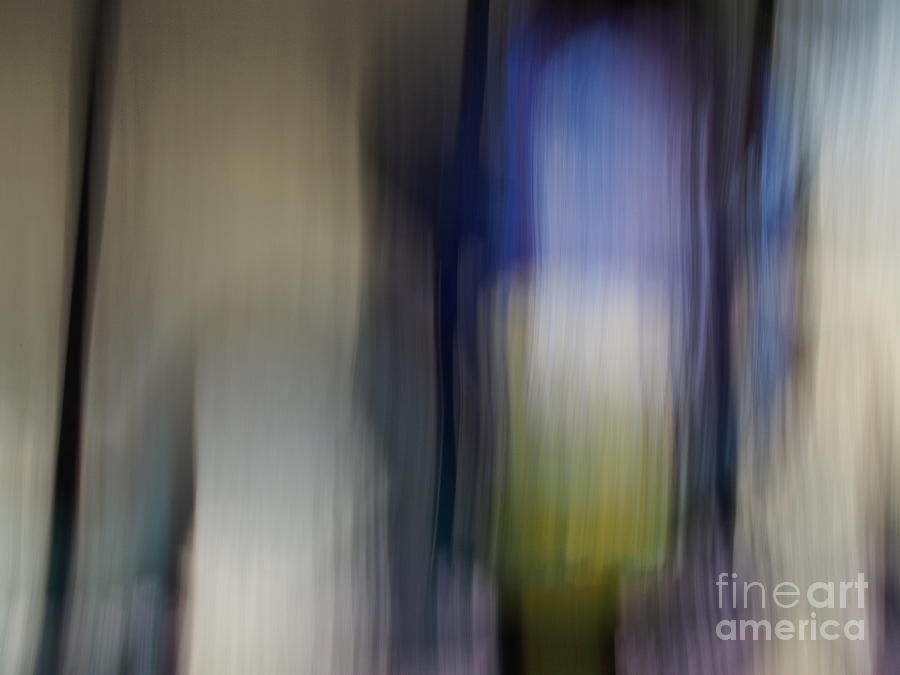 Abstract Photograph - Lisa by Valerie Morrison
