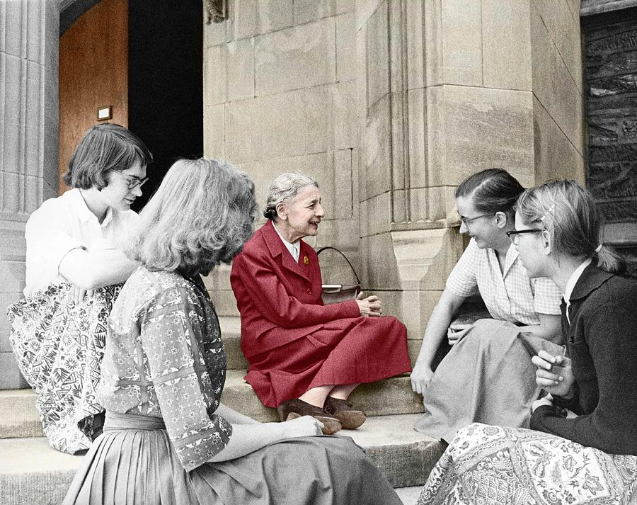 Portrait Photograph - Lise Meitner With Students by Photograph By Heka Davis, Copyright Status Unknown. Coloured By Science Photo Library From A Monochrome Courtesy Of Emilio Segre Visual Archives, American Institute Of Physics