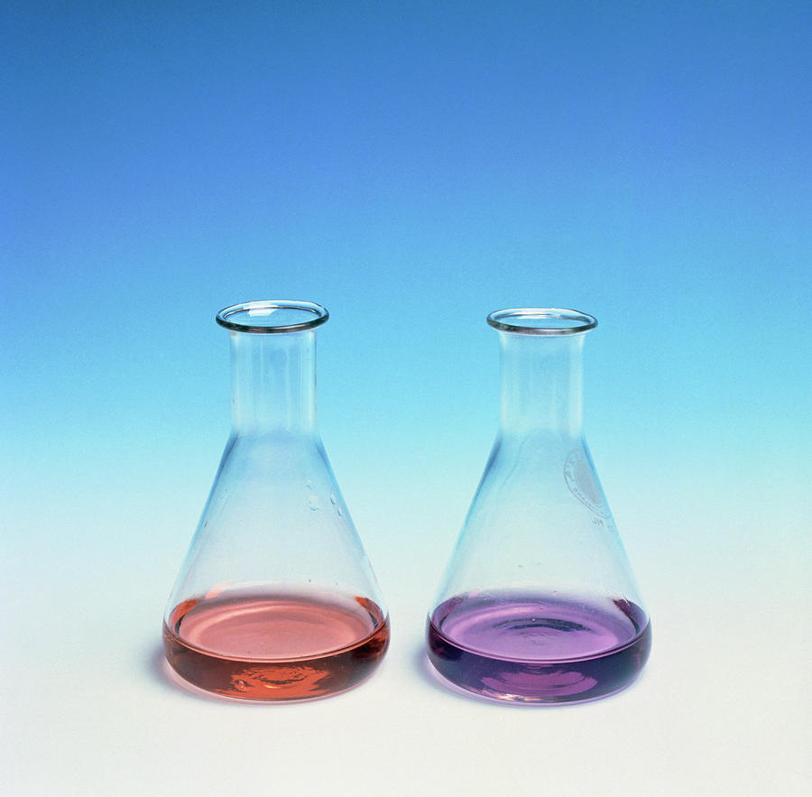 litmus-test-in-acid-and-alkali-solutions-photograph-by-jerry-mason-science-photo-library-fine