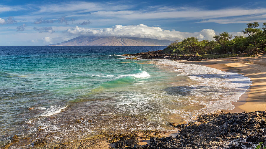 Paradise Photograph - Little Beach Maui Sunrise by Pierre Leclerc Photography