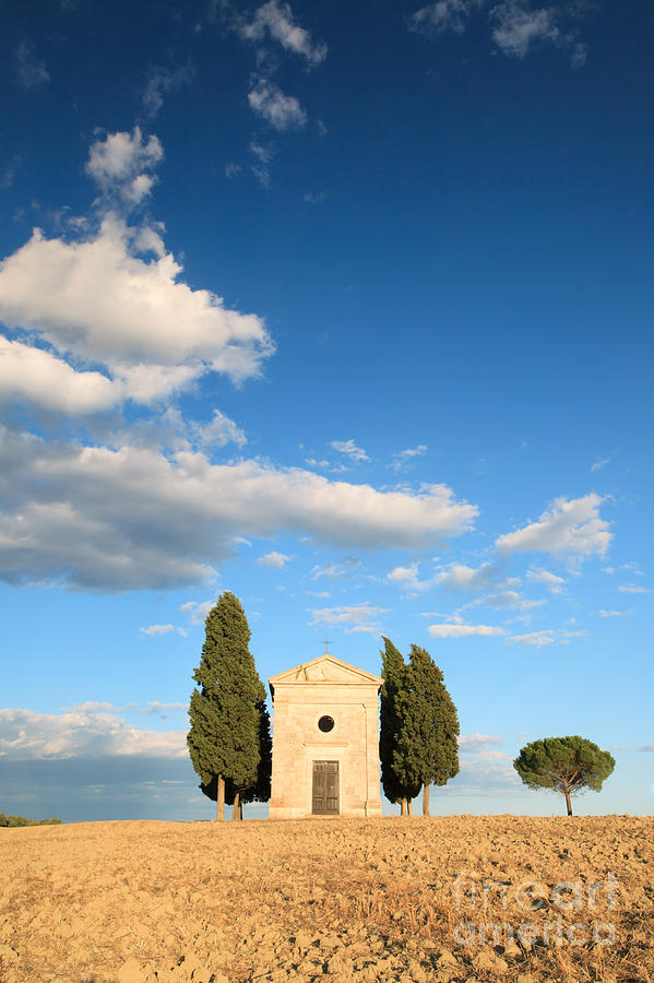Little chapel in Tuscany Photograph by Matteo Colombo