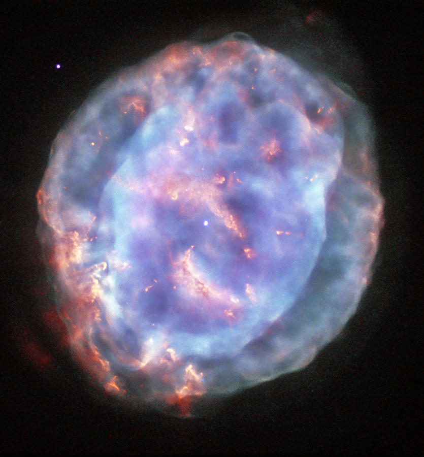 Little Gem Nebula, Ngc 6818 Photograph by Science Source