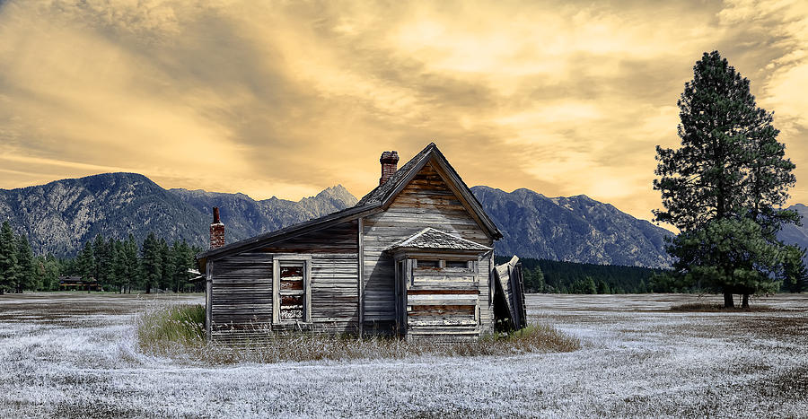 Little House On The Prairie Photograph by Wayne Sherriff