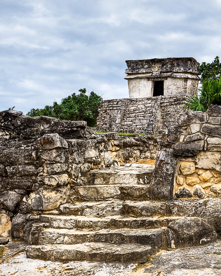 Little Mayan Temple At Tulum Photograph by Mark Tisdale