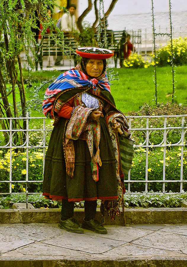 Little Old lady From Cuzco Photograph by Linda Phelps