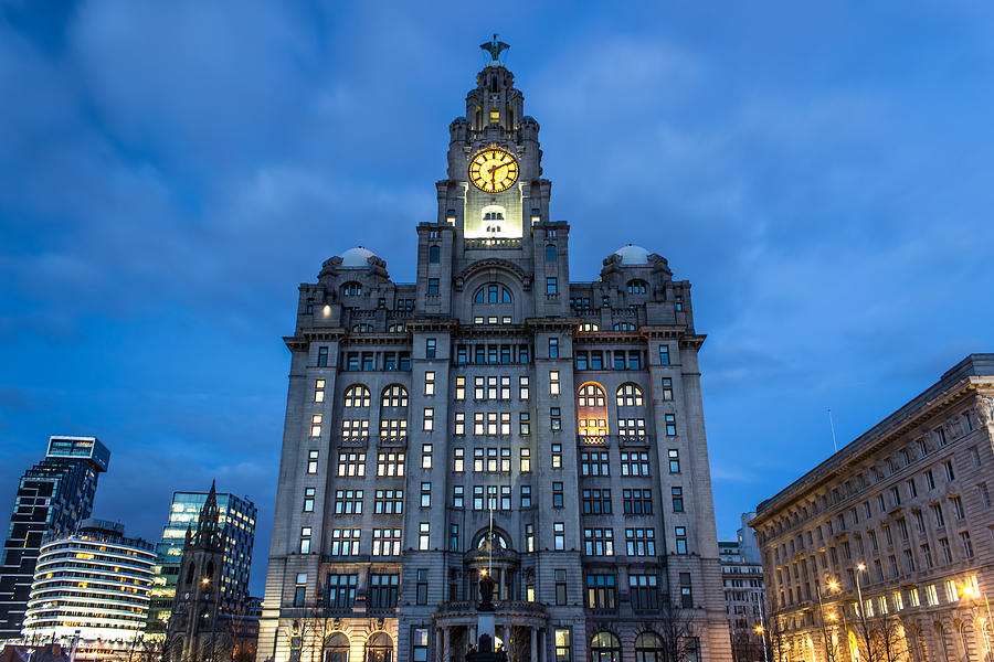 Liverpool Photograph - Liver building at night by Paul Madden