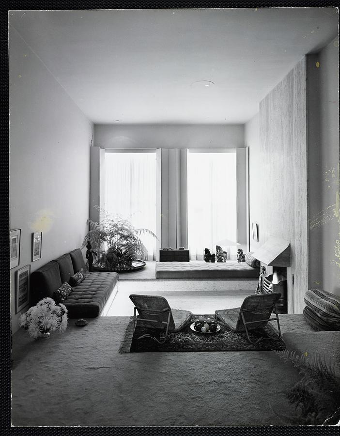Living Room Designed By Ward Bennett Photograph by Tom Leonard