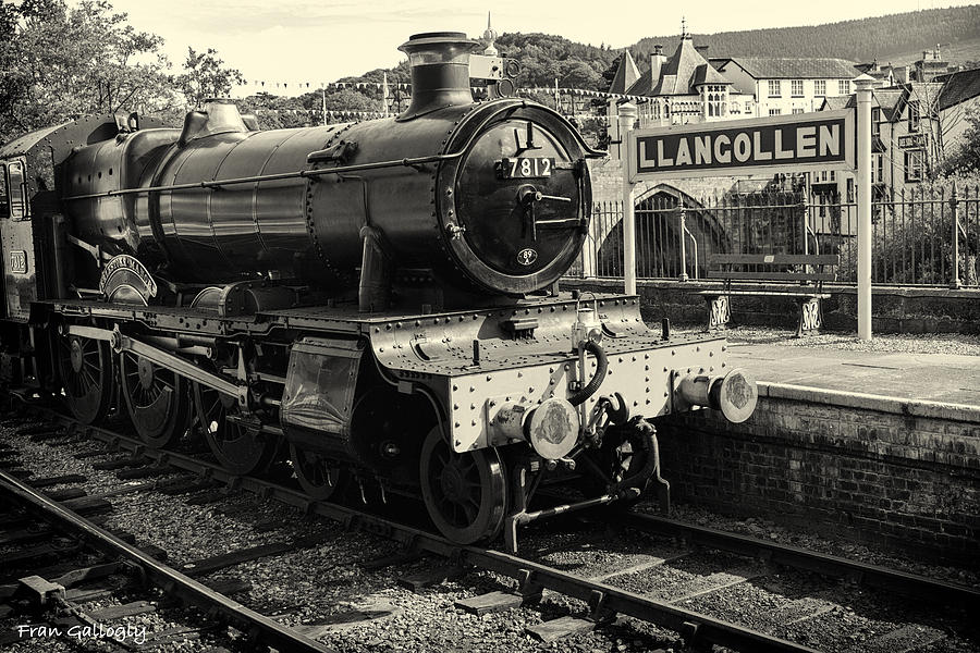 Llangollen Railway Photograph by Fran Gallogly