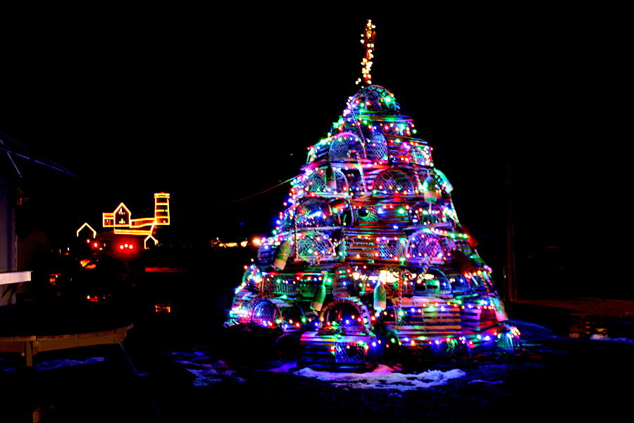 Lobster Trap Christmas Tree and Nubble Light Photograph by Suzanne DeGeorge