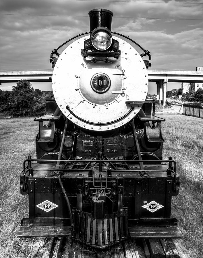 Train Photograph - Locomotive 400 Marshall Texas by Geoff Mckay