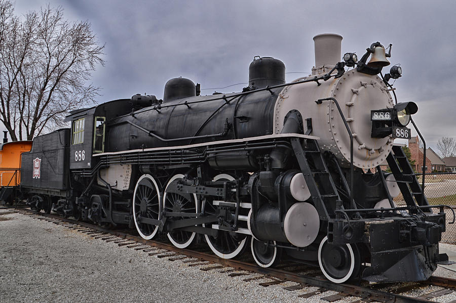 Transportation Photograph - Locomotive 886 Type 4 6 2 Left Side View by Thomas Woolworth