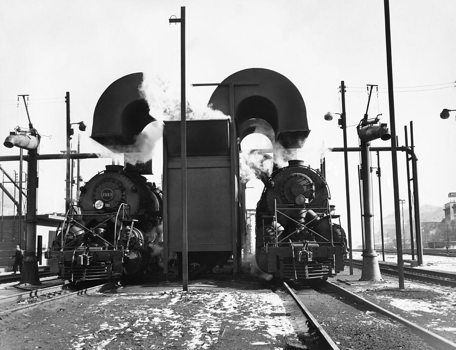 Locomotives In A Railway Yard Photograph by Underwood Archives