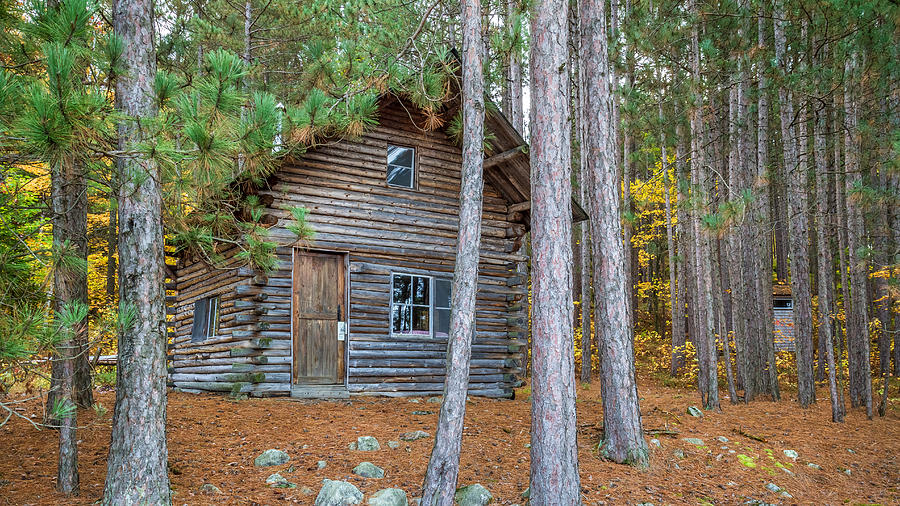 Log Cabin in the Eastern Townships Photograph by Pierre Leclerc Photography