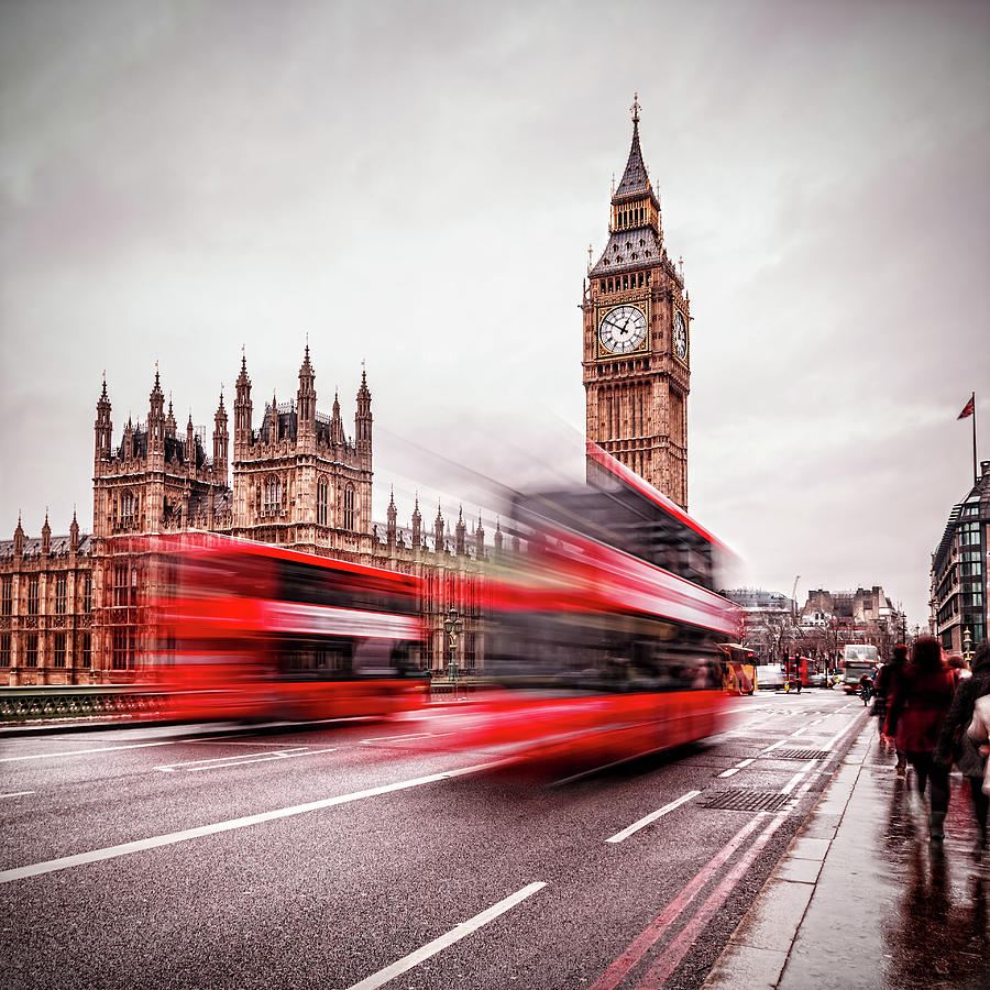 London Big Ben And Traffic On Photograph by Mbbirdy - Fine Art America