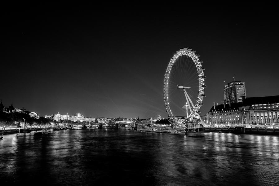 London Photograph - London Eye by Martin Smith