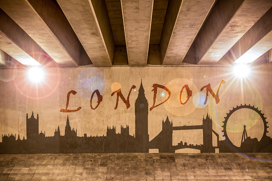 London Graffiti Landmarks Photograph by Semmick Photo