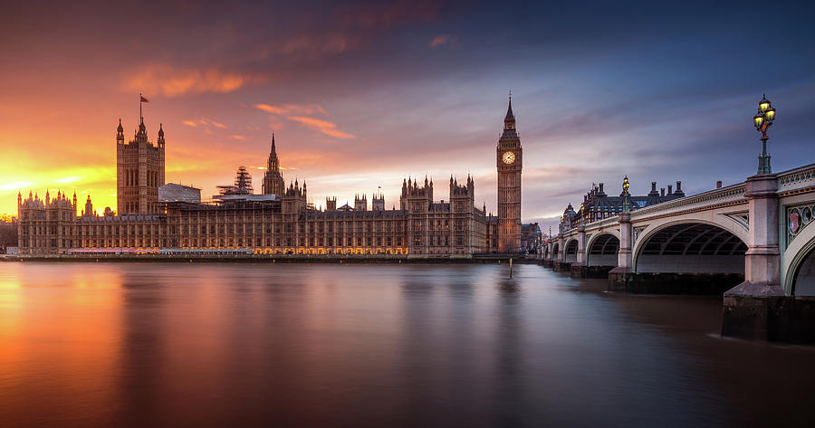 London Photograph - London Palace Of Westminster Sunset by Merakiphotographer