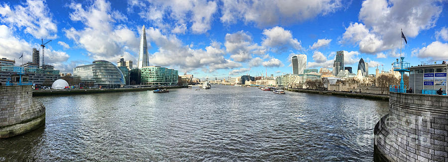 London Panorama Photograph by Colin and Linda McKie