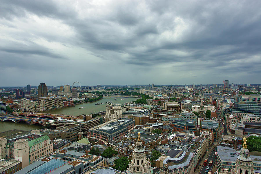 London panorama hdr Photograph by Vlad Baciu