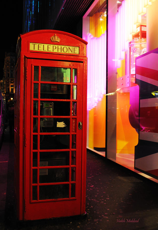 London Red phone booth Photograph by Haleh Mahbod