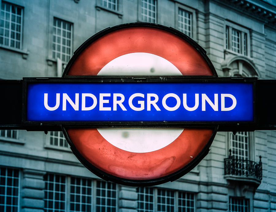 London Underground Sign Photograph by Mr Doomits - Fine Art America