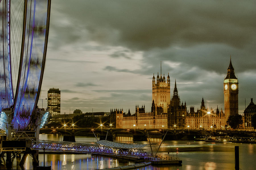 Big Ben Photograph - London Westminster by Dawn OConnor